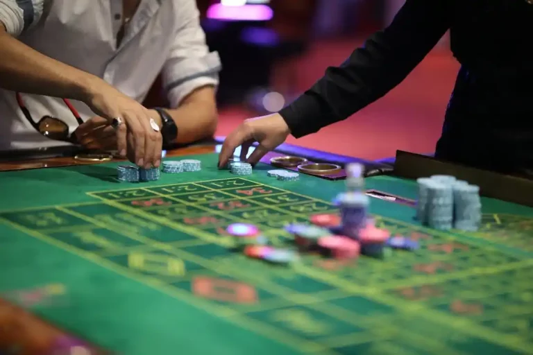 How To Play supermoney88 – The Basic Rules of Slots Supermoney88